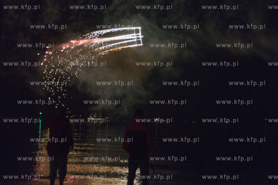 LOTOS Gdynia Aerobaltic 2019. Pokazy wieczorno-nocne...