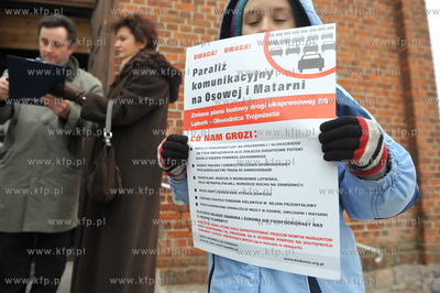 Protest mieszkancow gdanskich dzielnic Osowej i Matarni...