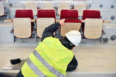 Budowa wielofunkcyjnej hali sportowo - widowiskowej...