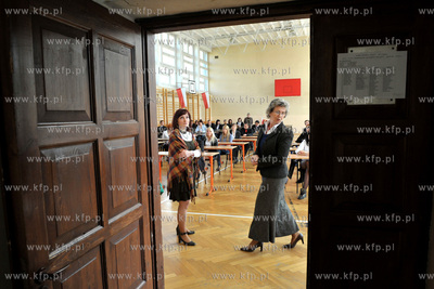 Egzamin maturalny z jezyka polskiego w XXI Liceum Ogolnoksztalcacym...