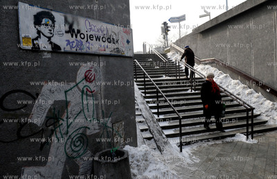 Podziemne przejscie dla pieszych na skrzyzowaniu ul....