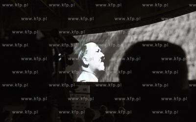 Gdansk. Byly zbiornik gazowy na terenie Polskiej Spolki...