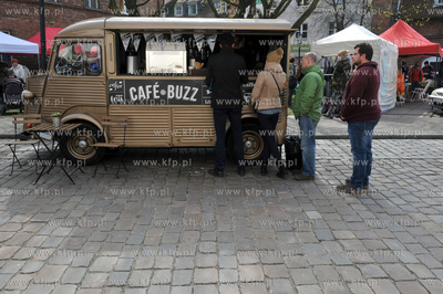 Gdansk. Wolny Targ na ul Ogarnej. PIerwsza z cyklu...