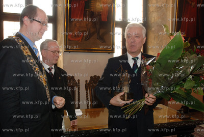 Wreczenie Nagrod Heweliusza. Tegoroczymi laureatami...