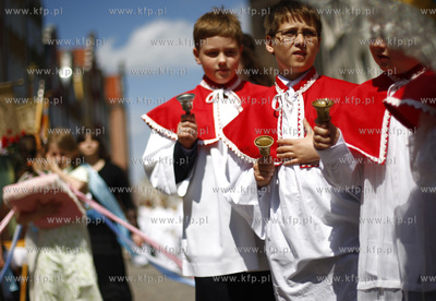 Gdansk. Sw. Bozego Ciala. Nz procesja ulicami starowki.
11.06.2009
fot....
