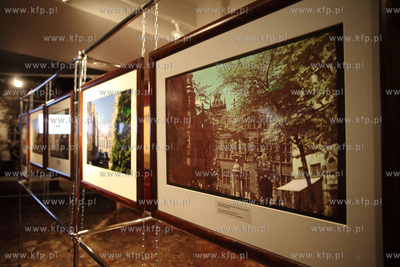 Gdańsk. Muzeum Poczty Polskiej. Wystawa fotograficzna...