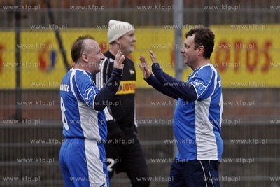 Gdansk. Boisko przy ul. Traugutta.  Sylwestrowy mecz...