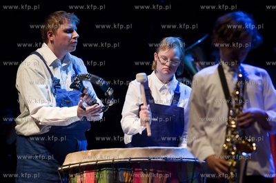 Festiwal Świat Mało Znany. Koncert w klubie Żak....