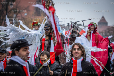 Gdańsk. Parada  na 100-lecie odzyskania niepodległości....