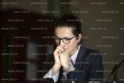 Sesja Rady Miasta Gdańska. Nz. prezydent Aleksandra...