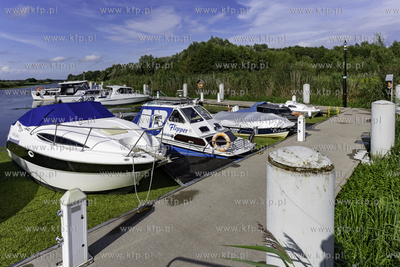 Przystań w Białej Górze na Nogacie w okolicy śluzy...