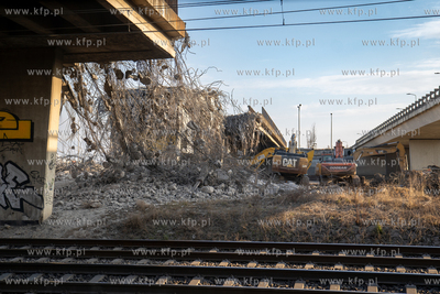 Rozbiórka estakady na ulicy Elbląskiej w Gdańsku....