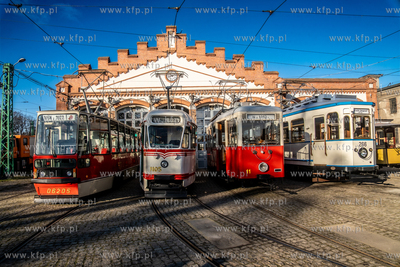 Dzień otwarty z zabytkowymi tramwajami w Zajedni Nowy...