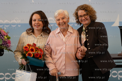 Najlepszy Opiekun / Opiekunka roku 2005 - Nagroda Prezydenta...