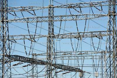 Stacja elektroenergetyczna Zarnowiec nalezaca do Polskich...
