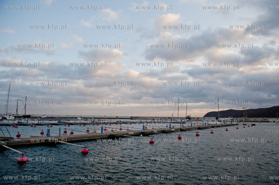 Gdynia. Zima w porcie jachtowym.
04.01.2012
fot....