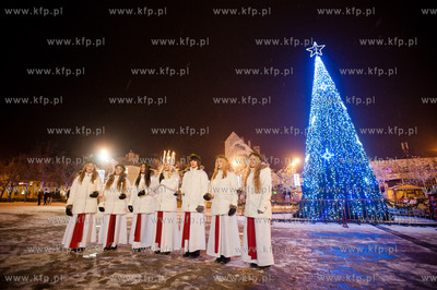 Sopot. Plac Przyjaciol Sopotu. Tradycyjny Orszak sw....