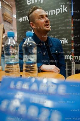 Gdansk. Salon Empik w C.H. Galeria Baltycka. Spotkanie...