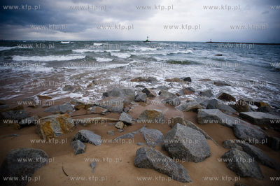 Ggansk. Gorki Zachodnie. Wysoka fala i calkowicie zalana...