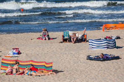 Gdansk. Letni wypoczynek na plazy miejskiej Stogi....