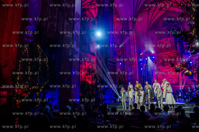 Gdansk. Centrum Sw. Jana. Koncert pt. Cała Polska...