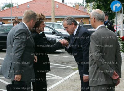 Do Szczecina przyjechala komisarz UE Neelie Kroes by...