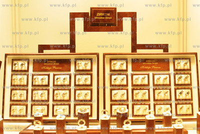 Amberif 2010. 17. Miedzynarodowe Targi Bursztynu, Bizuterii...