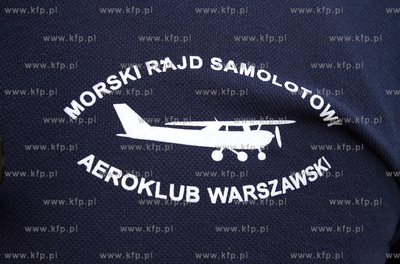 Gdynia, Oksywie. Przed godzina 17 na lotnisku 43 Bazy...