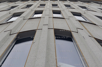 Dom Bawelny, ul. Derdowskiego rog ulicy Zeromskiego...