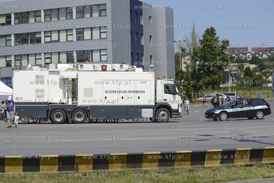 Gdynia. Dzień otwarty w Bałtyckim Terminalu Kontenerowym...