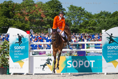 Miedzynarodowe Oficjalne Zawody w Skokach CSIO 5 gwiazdek...