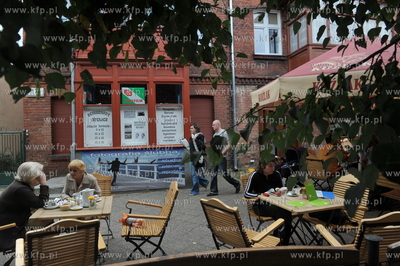 Gdansk Oliwa. Cafe Delfin na ul. Opata Jacka Rybinskiego....
