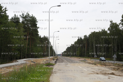 Budowa ul. Slowackiego w okolicach lotniska w Rebiechowie.
27.07.2011
fot....