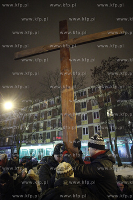 Miejska Droga Krzyzowa, zorganizowana po raz osmy przez...