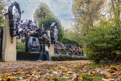 Gdańsk Wrzeszcz, ul. Jaśkowa Dolina. Nz. Halloweenowe...