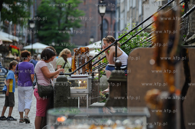 Gdansk. Ulica Mariacka. Stoisko z bursztynem.
19.07.2011
fot....