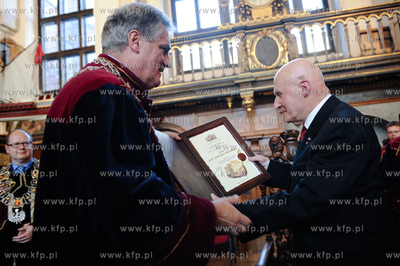 Gdansk. Dwor Artusa. Uroczysta Sesja Rady Miasta. Nadanie...