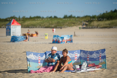 Gdansk. Letni wypoczynek na plazy miejskiej Stogi....