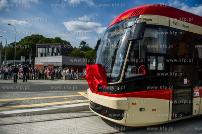Gdansk. PIerwszy, probny przejazd nowo wybudowana linia...