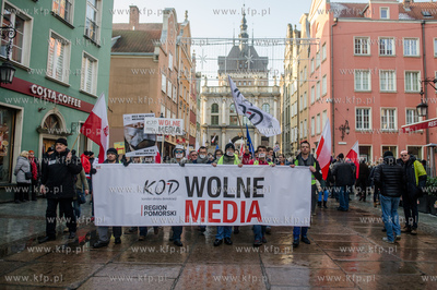 Gdansk. Manifestacja w obronie Wolnych Mediow zorganizowana...