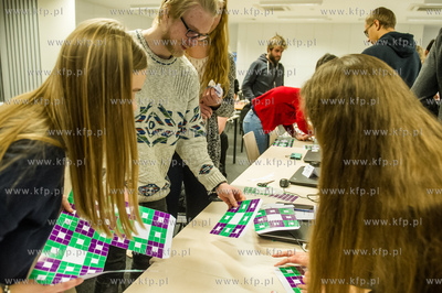 Centrum Nauczania Matematyki i Ksztalcenia na Odległosc...