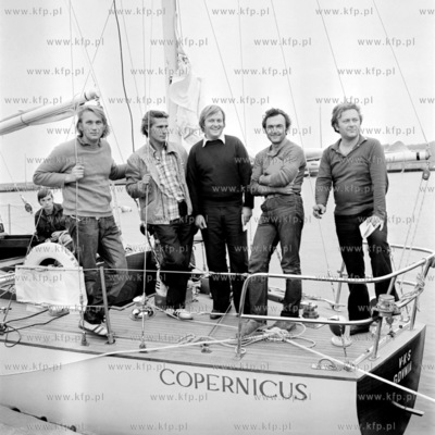 Basen zeglarski w Gdyni. Zaloga jachtu Copernicus,...