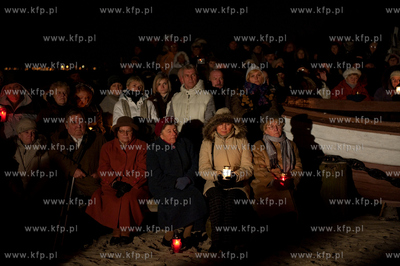 Sopot. Przystan rybacka. Zaduszki Morskie. Msza, modlitwa...