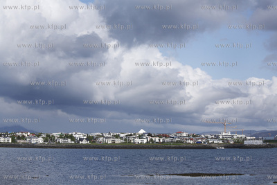 Islandia krajobraz wyspy, Reykjavik, czerwic 2009r....