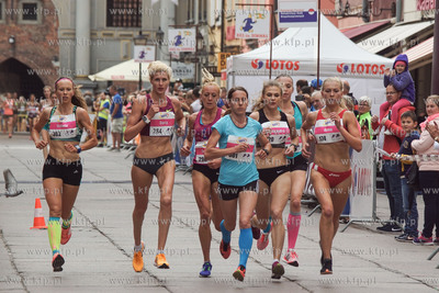 Gdańsk. Międzynarodowy Bieg św. Dominika. Bieg kobiet...
