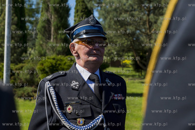 5 maja uczczono św. Floriana i uhonorowano członków...