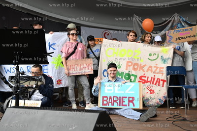 Marsz dla Zdrowia Psychicznego #poGodność i okazania...