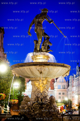 Gdanska starowka, Fontanna Neptuna na Dlugim Targu....