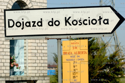 Gdansk Kokoszki. Kapliczka na rogu ul. Inzynierskiej...