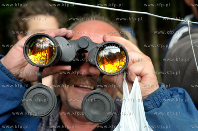 Wyburzanie Mostku Weisera Dawidka na gdanskiej Strzyzy....